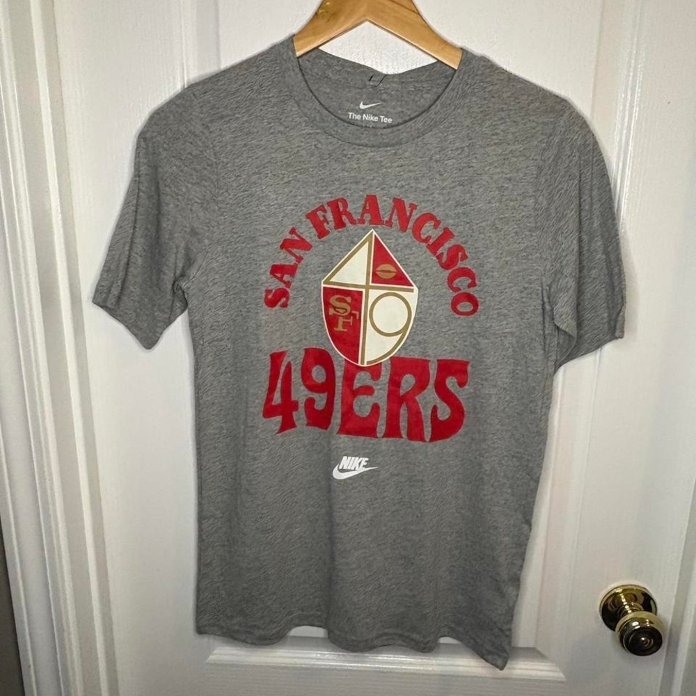 Nike‎ 49ers team logo t-shirt girls large